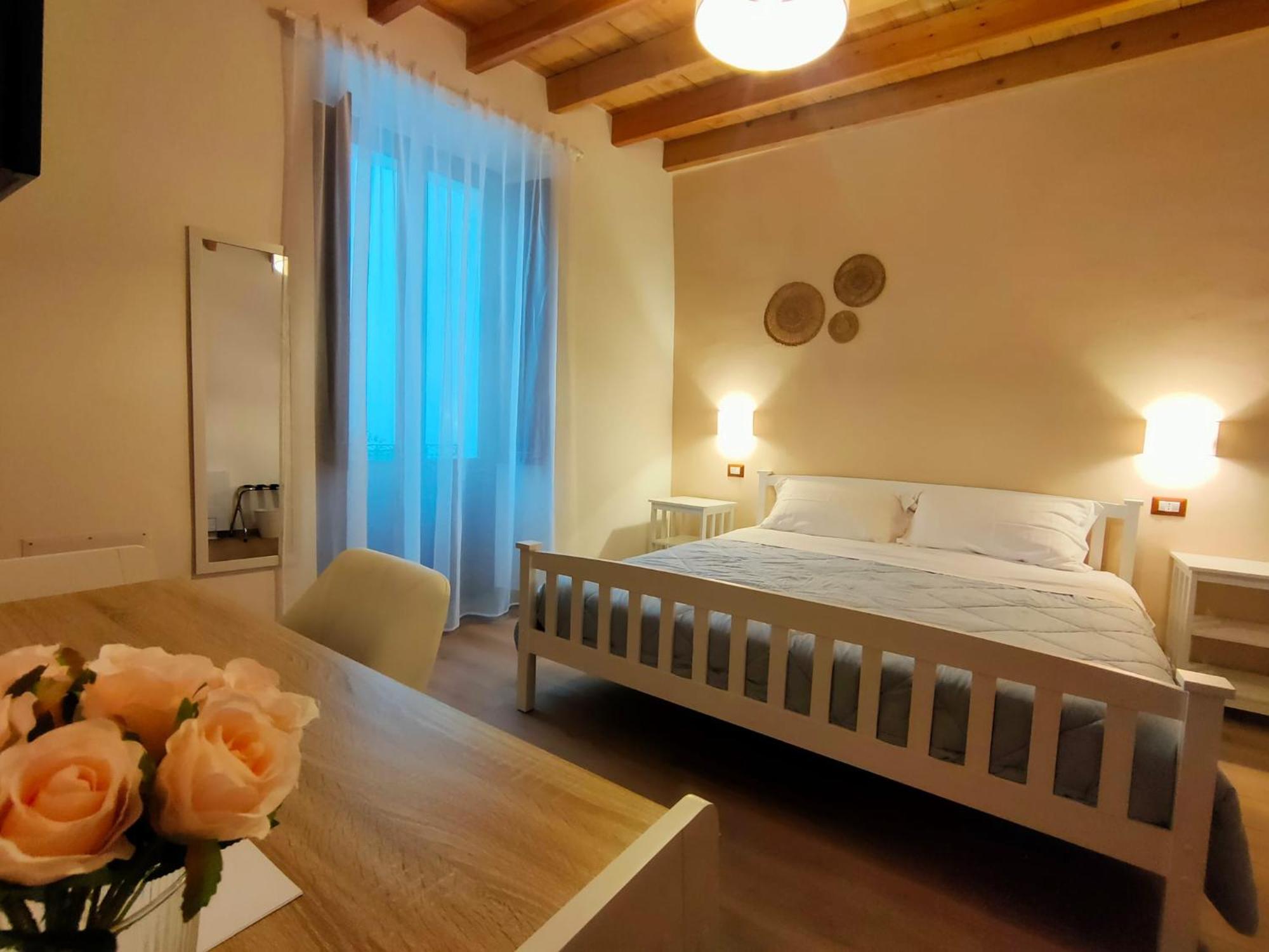 Donna Raffaela Bed & Breakfast Tertenia Ngoại thất bức ảnh